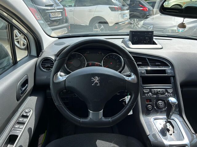 PEUGEOT 5008 STYLE 1.6 HDI AUTO SPANISH LHD IN SPAIN 91000 MILES 7 SEATS 2015